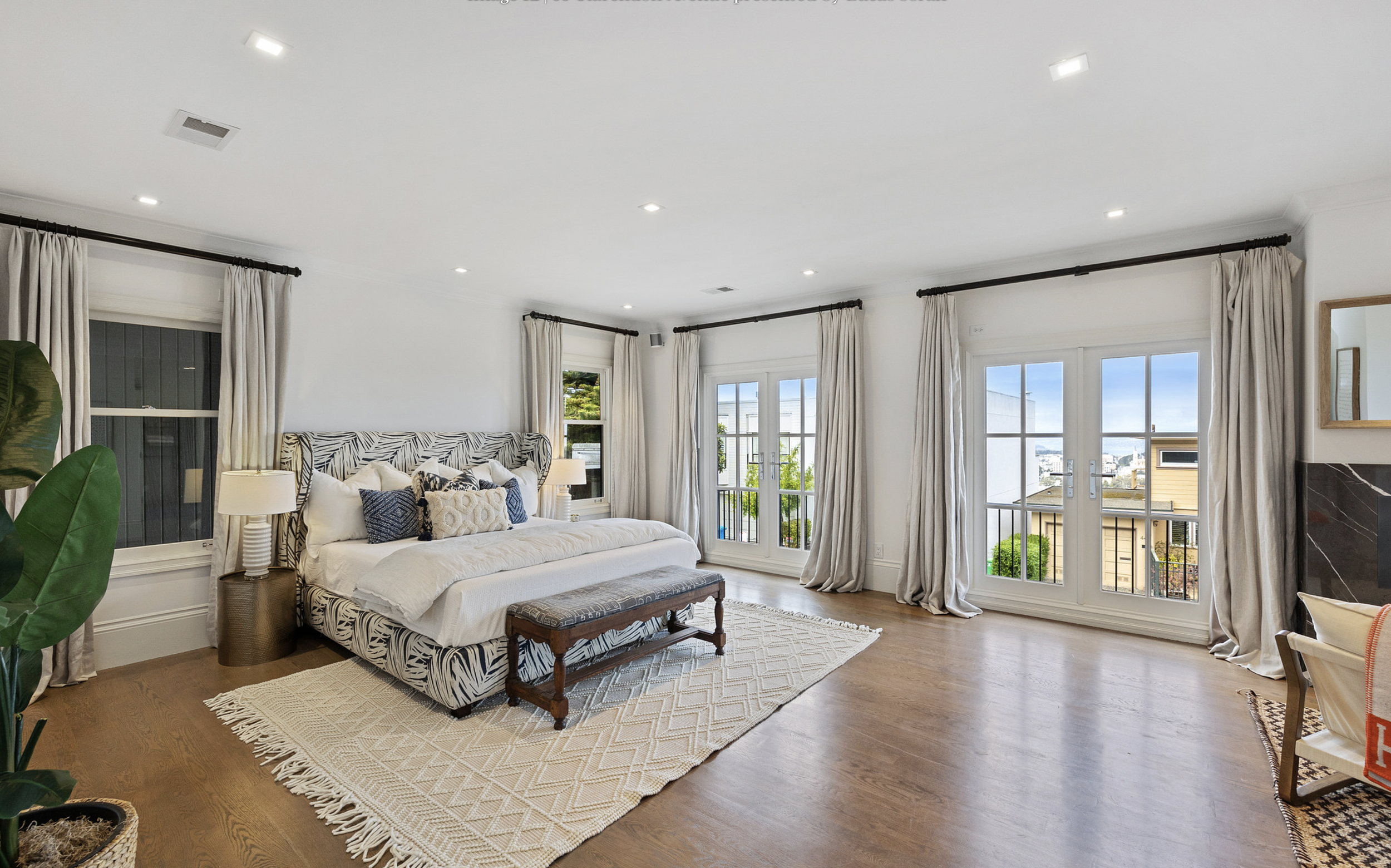 Staging portfolio